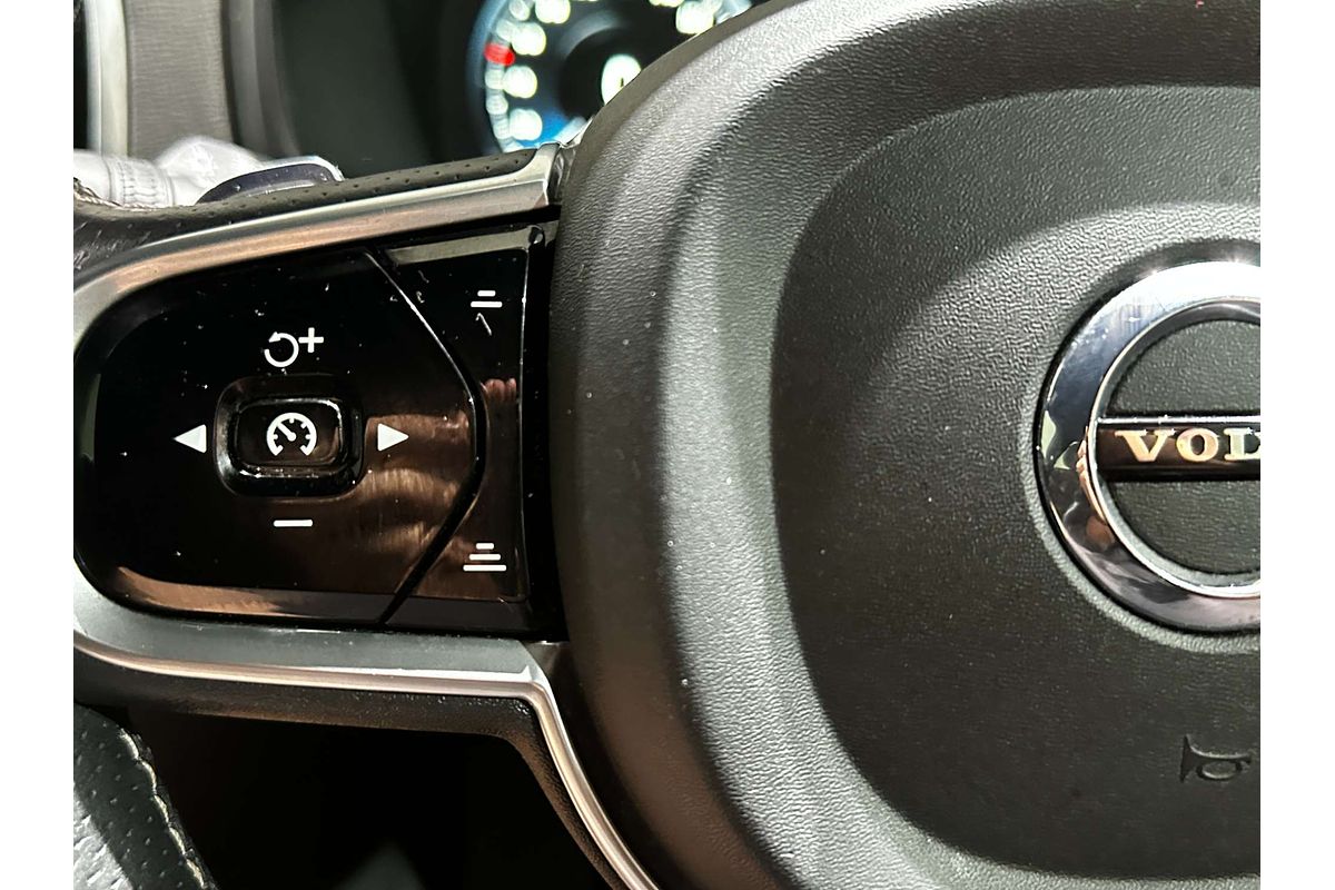 2017 Volvo XC90 D5 R-Design
