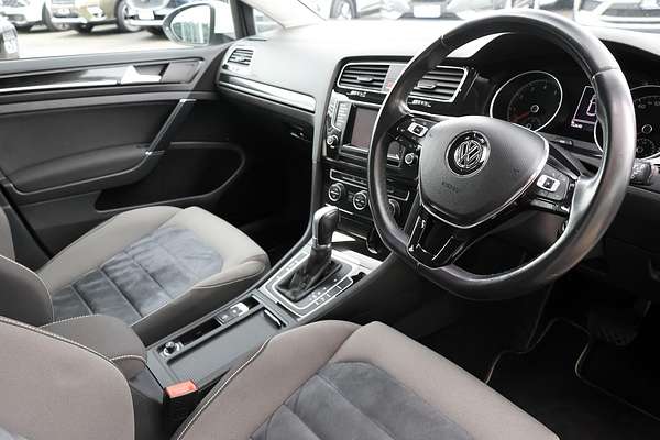 2015 Volkswagen Golf 103TSI Highline 7
