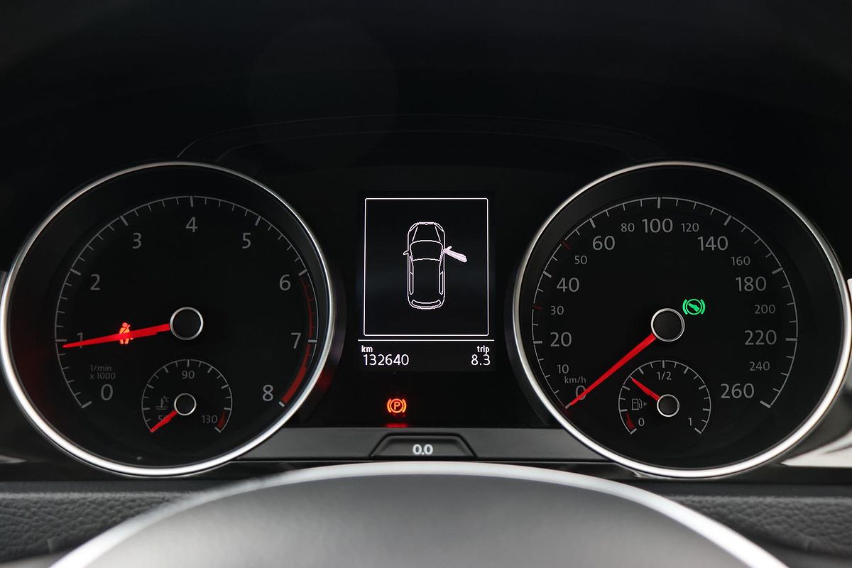 2015 Volkswagen Golf 103TSI Highline 7