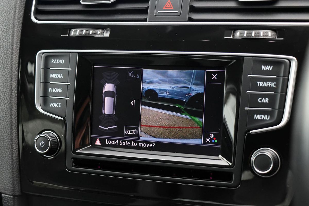 2015 Volkswagen Golf 103TSI Highline 7