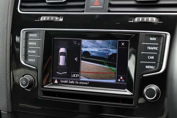 2015 Volkswagen Golf 103TSI Highline 7