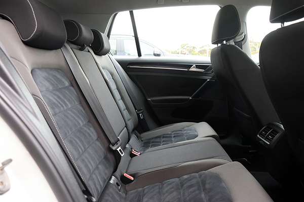 2015 Volkswagen Golf 103TSI Highline 7