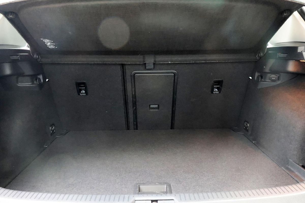 2015 Volkswagen Golf 103TSI Highline 7
