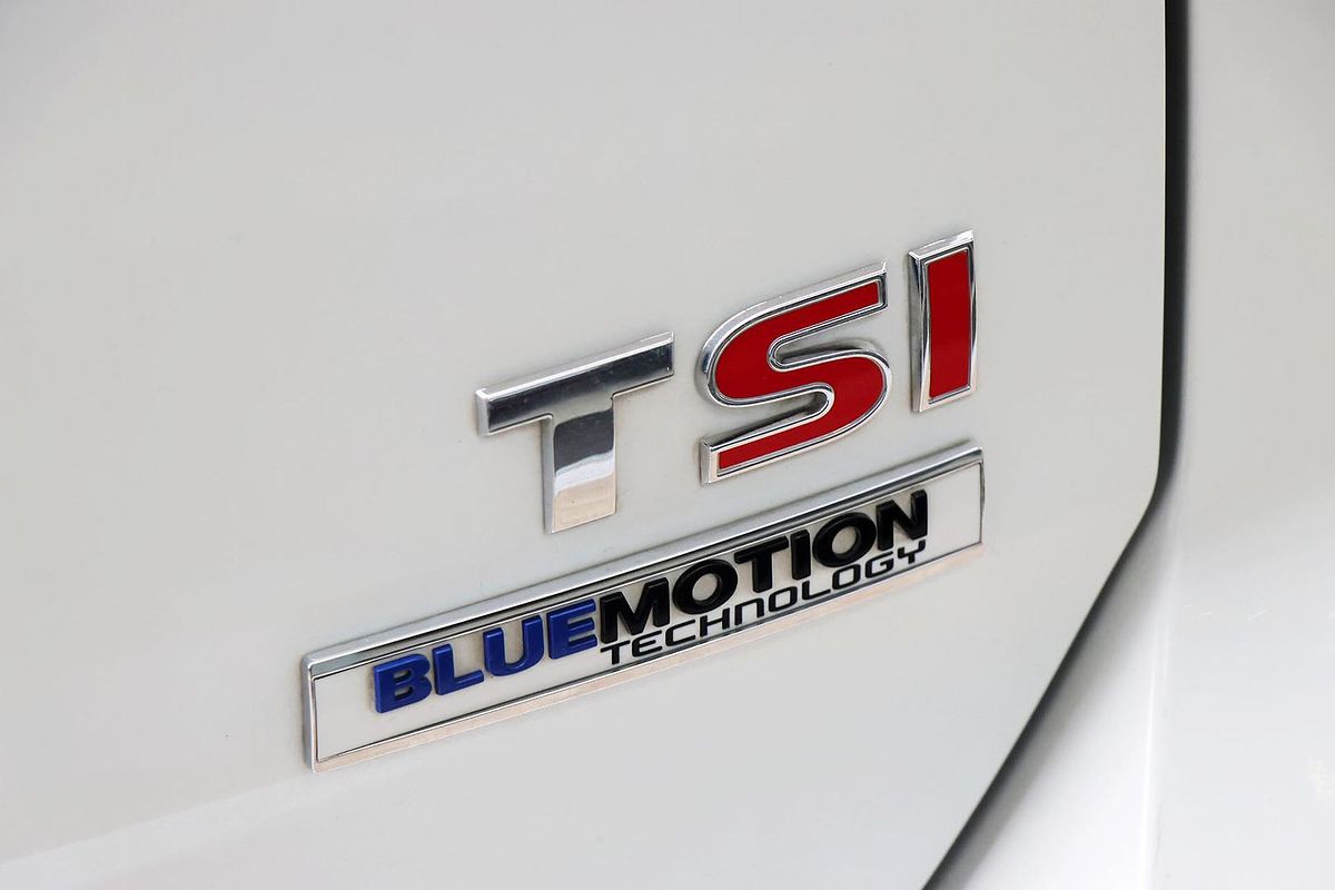 2015 Volkswagen Golf 103TSI Highline 7