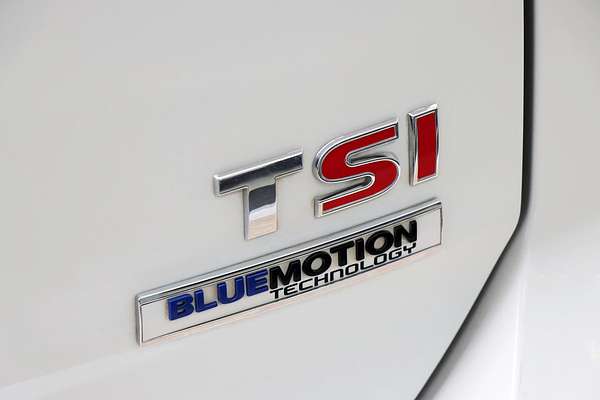 2015 Volkswagen Golf 103TSI Highline 7