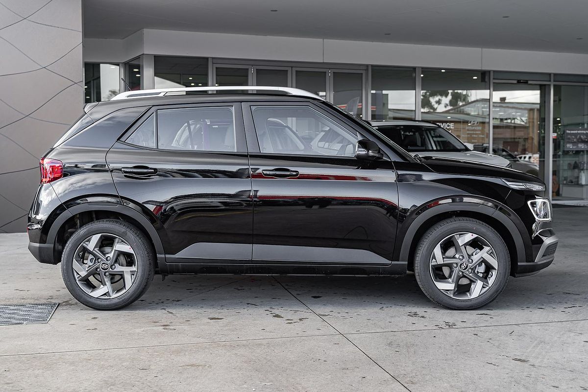 2025 Hyundai Venue Active QX.V5