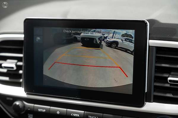 2025 Hyundai Venue Active QX.V5