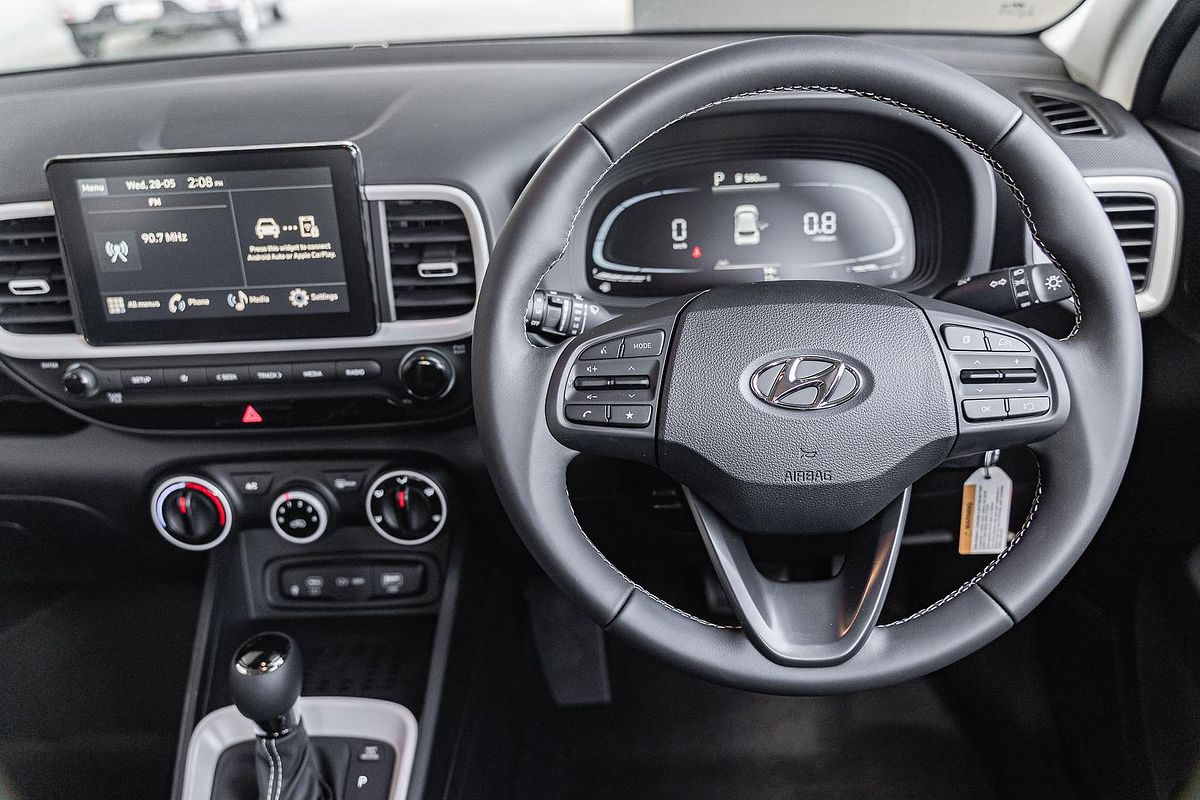 2025 Hyundai Venue Active QX.V5