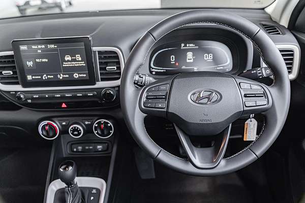 2025 Hyundai Venue Active QX.V5