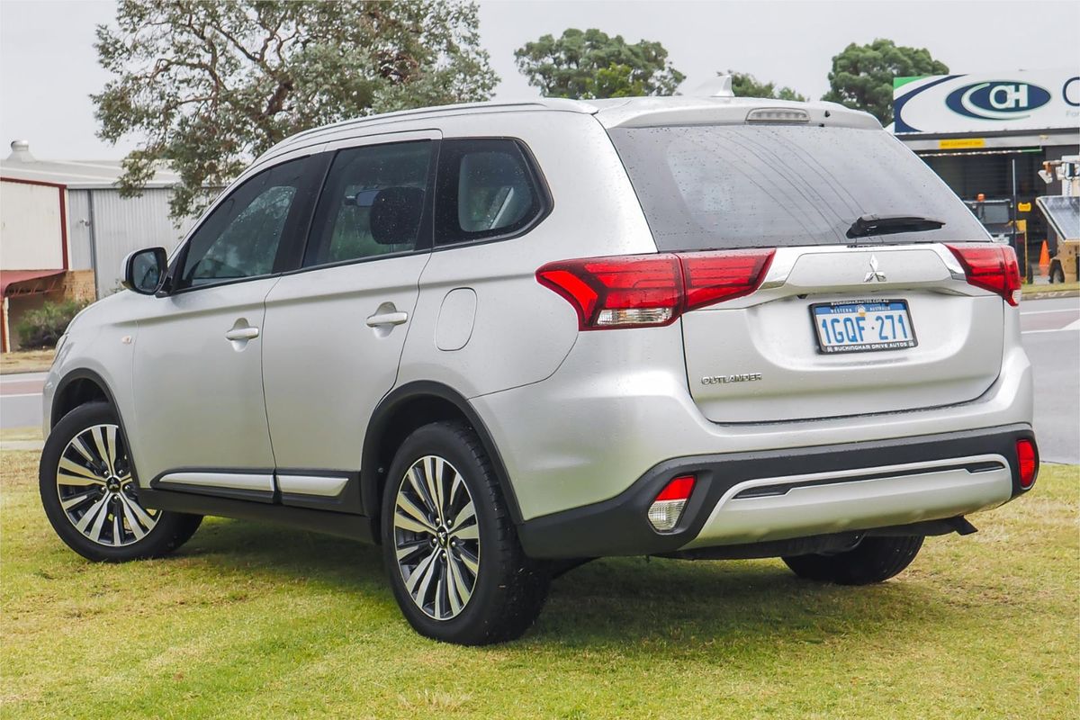 2018 Mitsubishi Outlander ES ZL