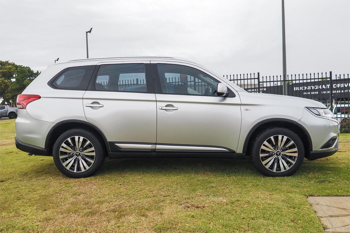 2018 Mitsubishi Outlander ES ZL