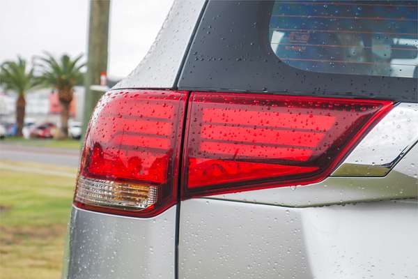 2018 Mitsubishi Outlander ES ZL