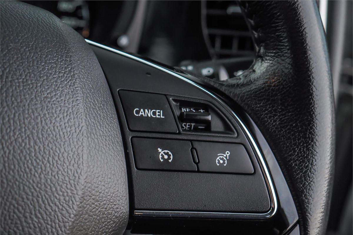 2018 Mitsubishi Outlander ES ZL