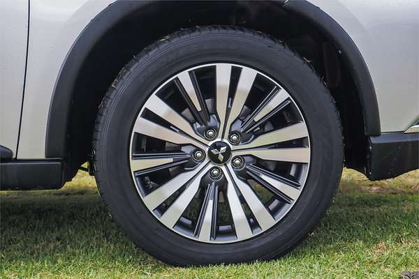 2018 Mitsubishi Outlander ES ZL