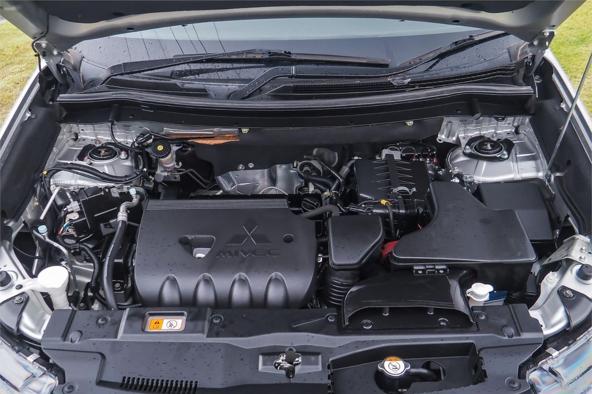 2018 Mitsubishi Outlander ES ZL