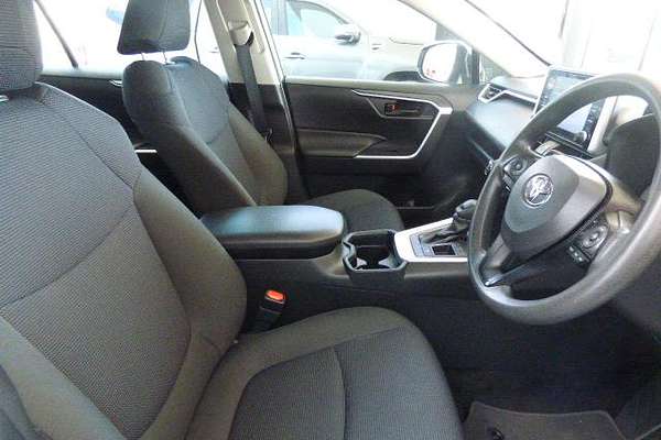 2020 Toyota RAV4 GX AXAH52R
