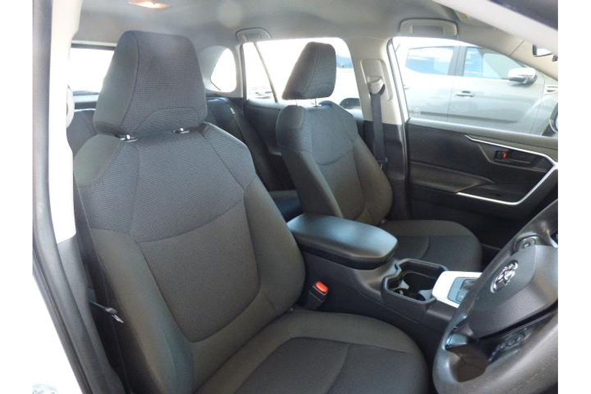 2020 Toyota RAV4 GX AXAH52R