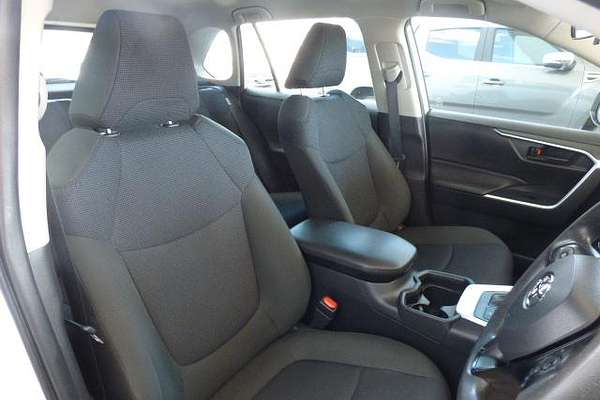 2020 Toyota RAV4 GX AXAH52R
