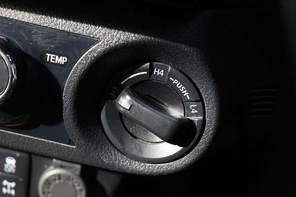 2021 Toyota Hilux Rugged X GUN126R 4X4