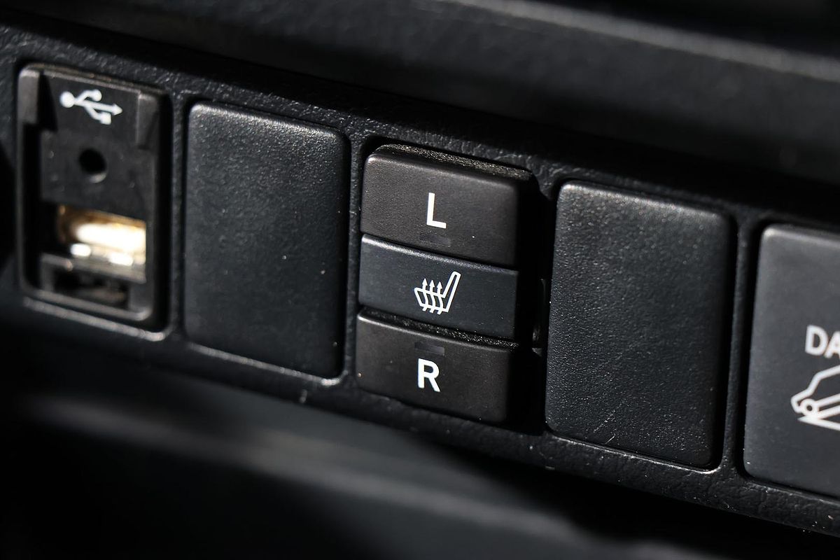 2021 Toyota Hilux Rugged X GUN126R 4X4