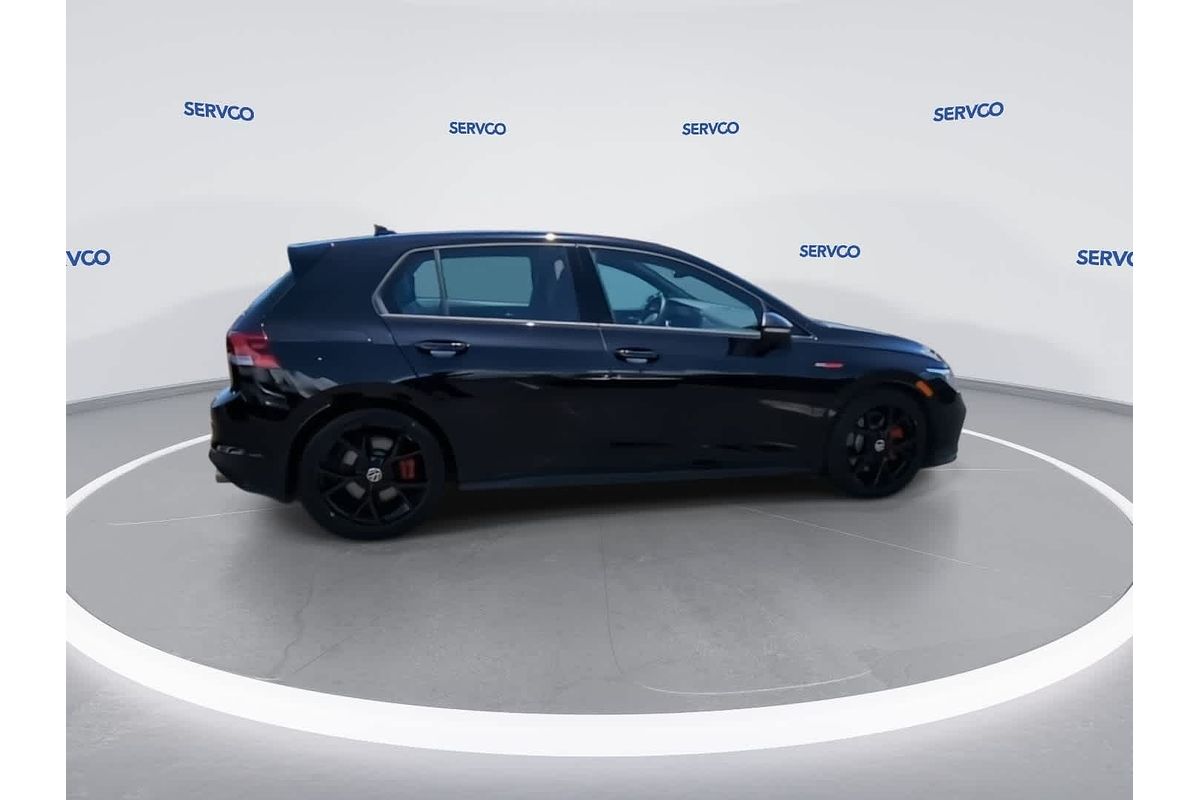 2024 Volkswagen Golf 380 SE