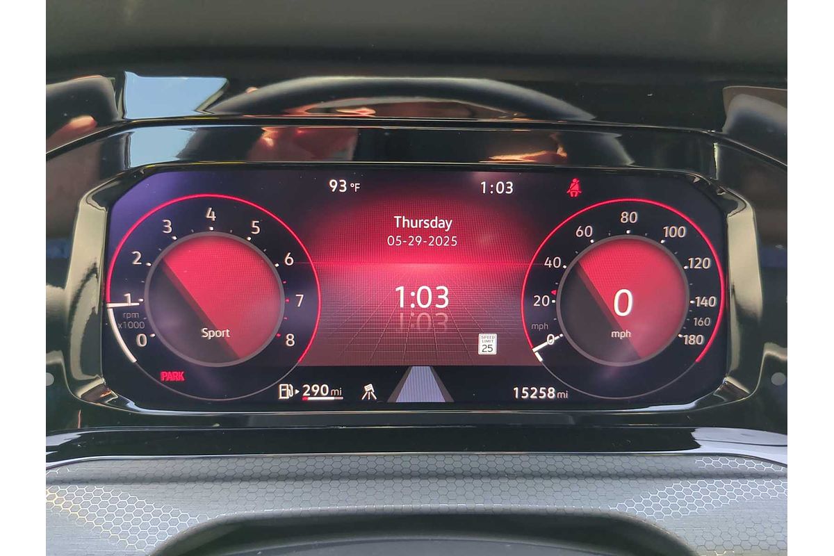 2024 Volkswagen Golf 380 SE
