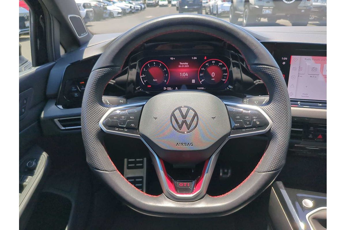2024 Volkswagen Golf 380 SE