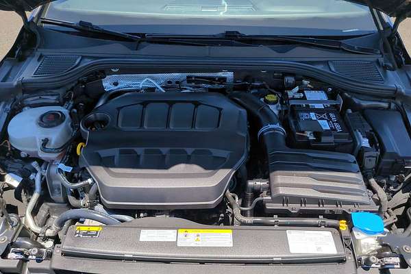 2024 Volkswagen Golf 380 SE