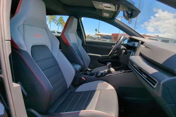 2024 Volkswagen Golf 380 SE