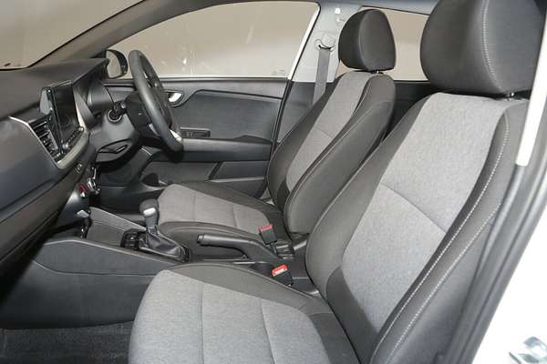 2024 Kia Stonic S YB