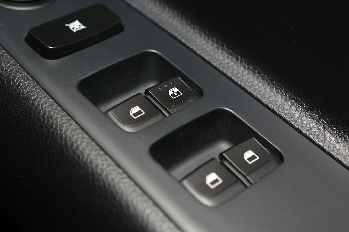 2024 Kia Stonic S YB