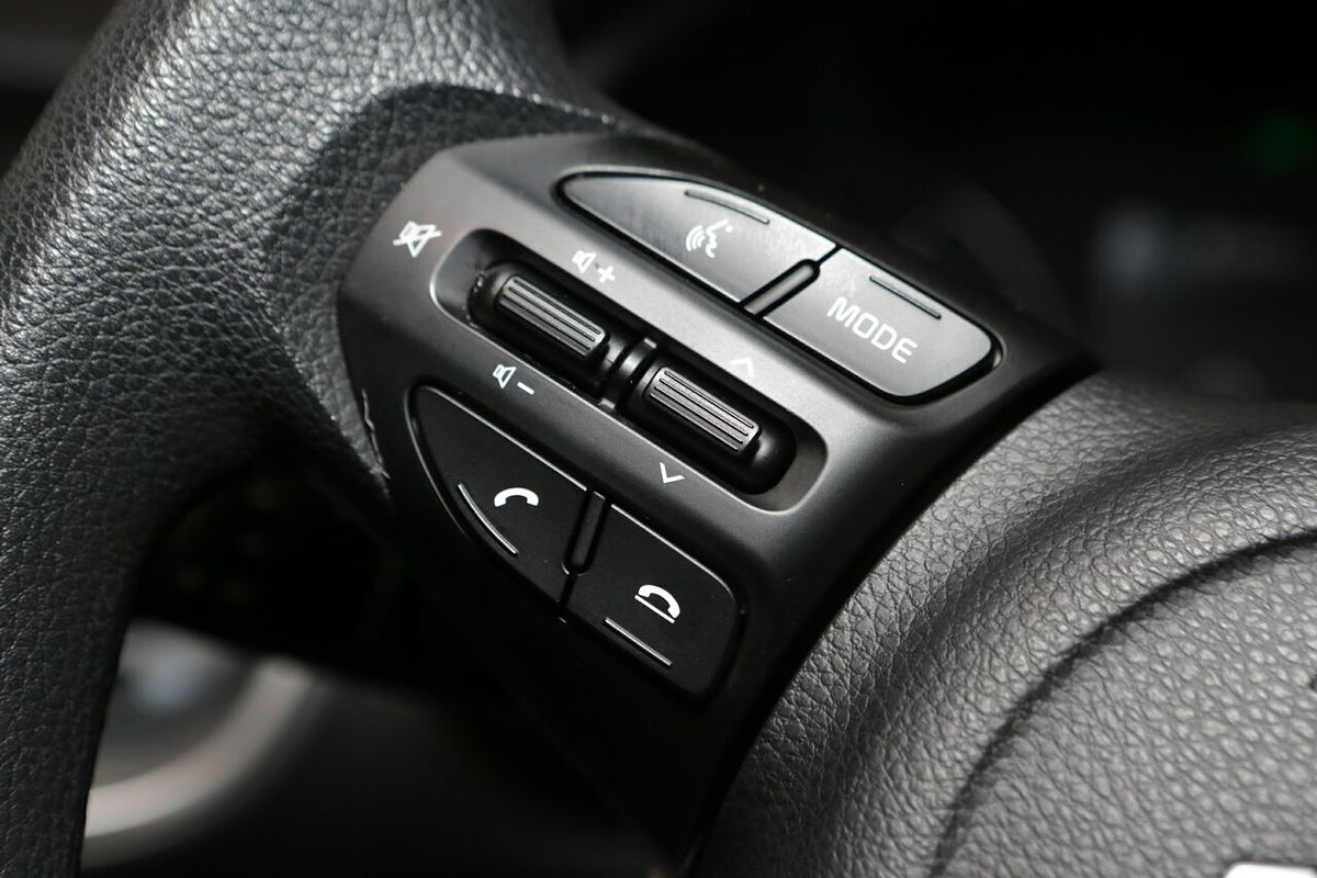 2024 Kia Stonic S YB