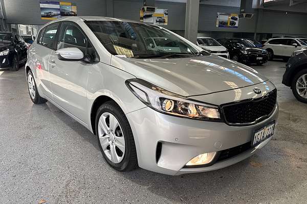 2017 Kia Cerato S YD