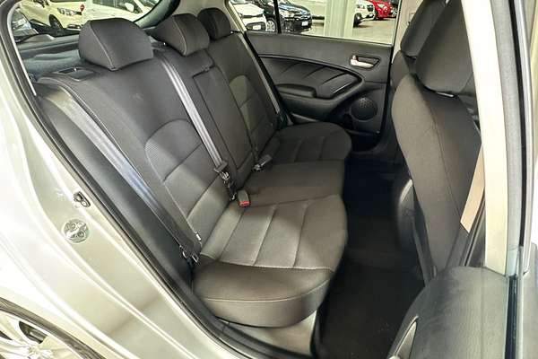 2017 Kia Cerato S YD
