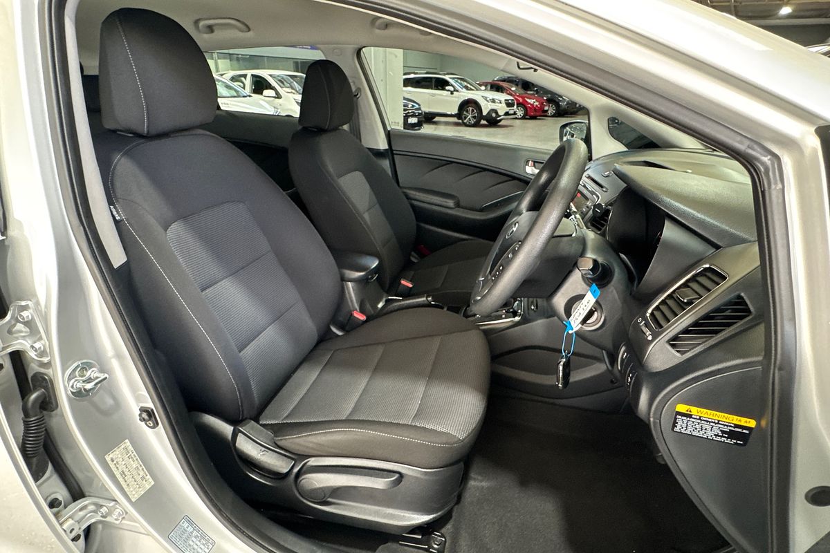 2017 Kia Cerato S YD