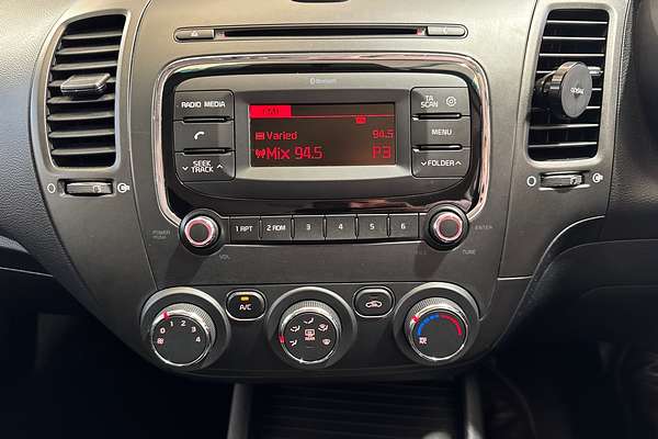 2017 Kia Cerato S YD