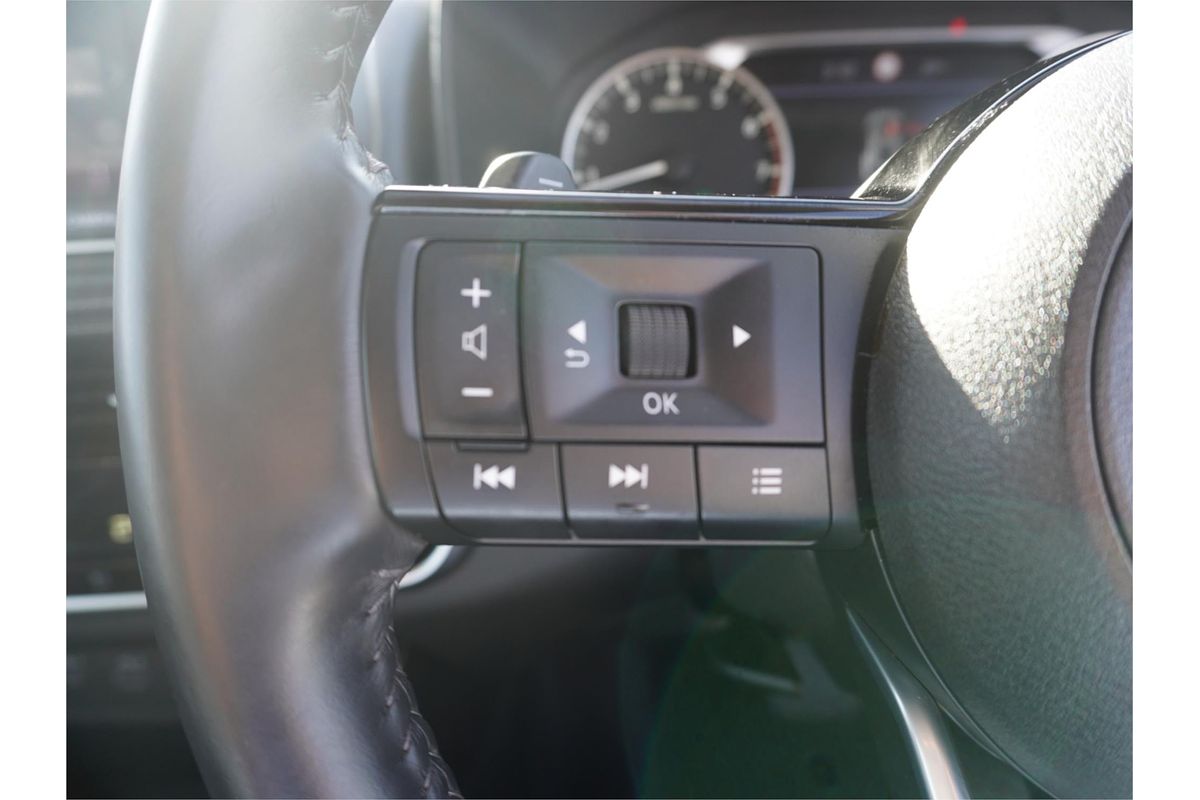 2023 Nissan X-TRAIL ST-L T33
