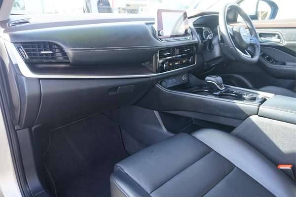 2023 Nissan X-TRAIL ST-L T33