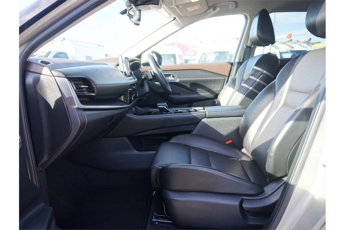 2023 Nissan X-TRAIL ST-L T33