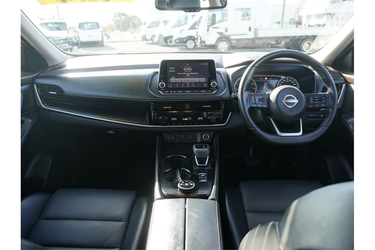 2023 Nissan X-TRAIL ST-L T33