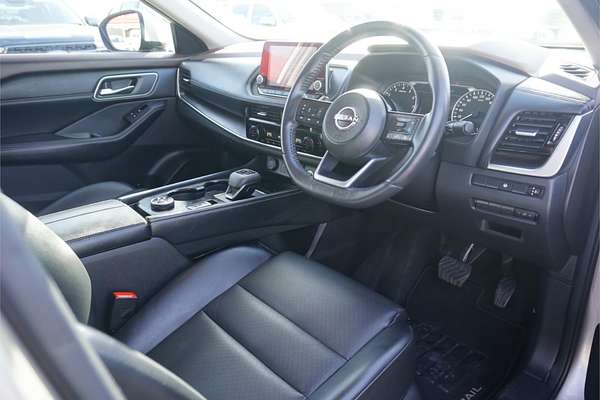 2023 Nissan X-TRAIL ST-L T33
