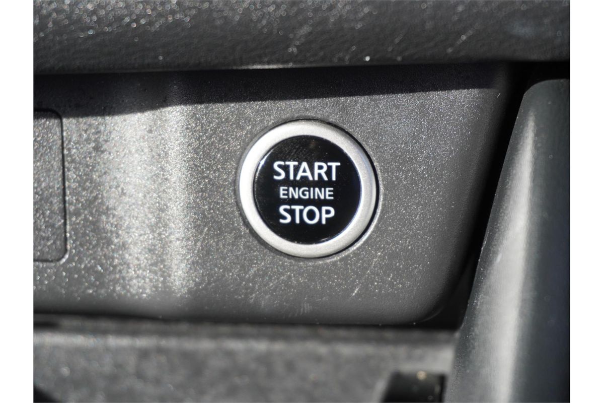 2023 Nissan X-TRAIL ST-L T33