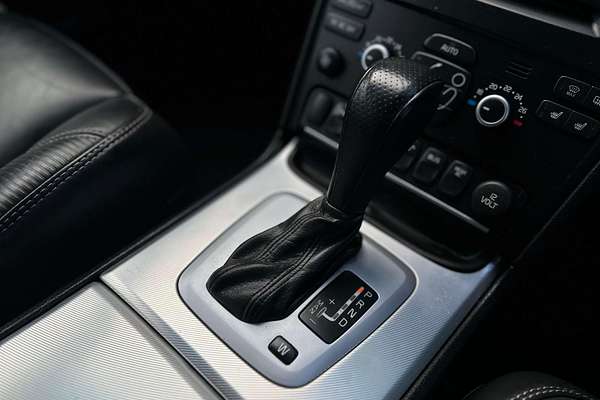 2014 Volvo XC90 R-Design
