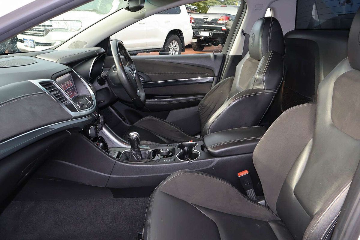 2015 Holden Special Vehicles Maloo R8 GEN-F Rear Wheel Drive