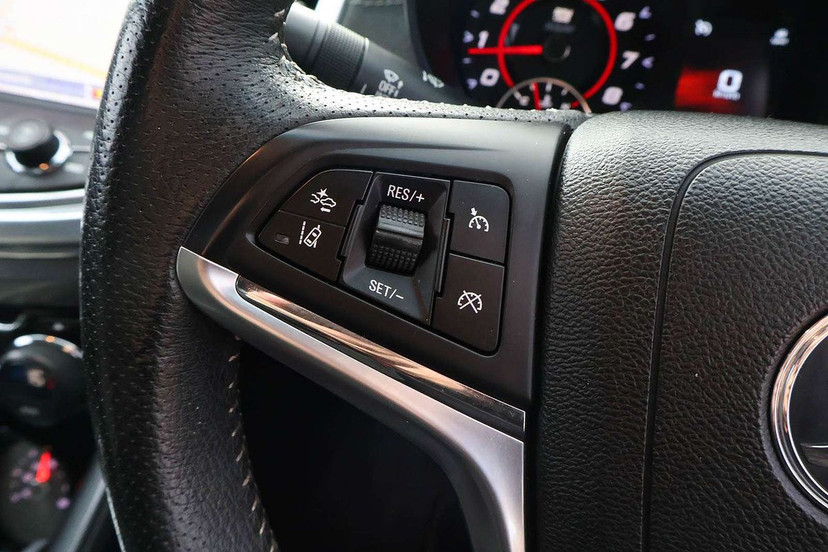 2015 Holden Special Vehicles Maloo R8 GEN-F Rear Wheel Drive