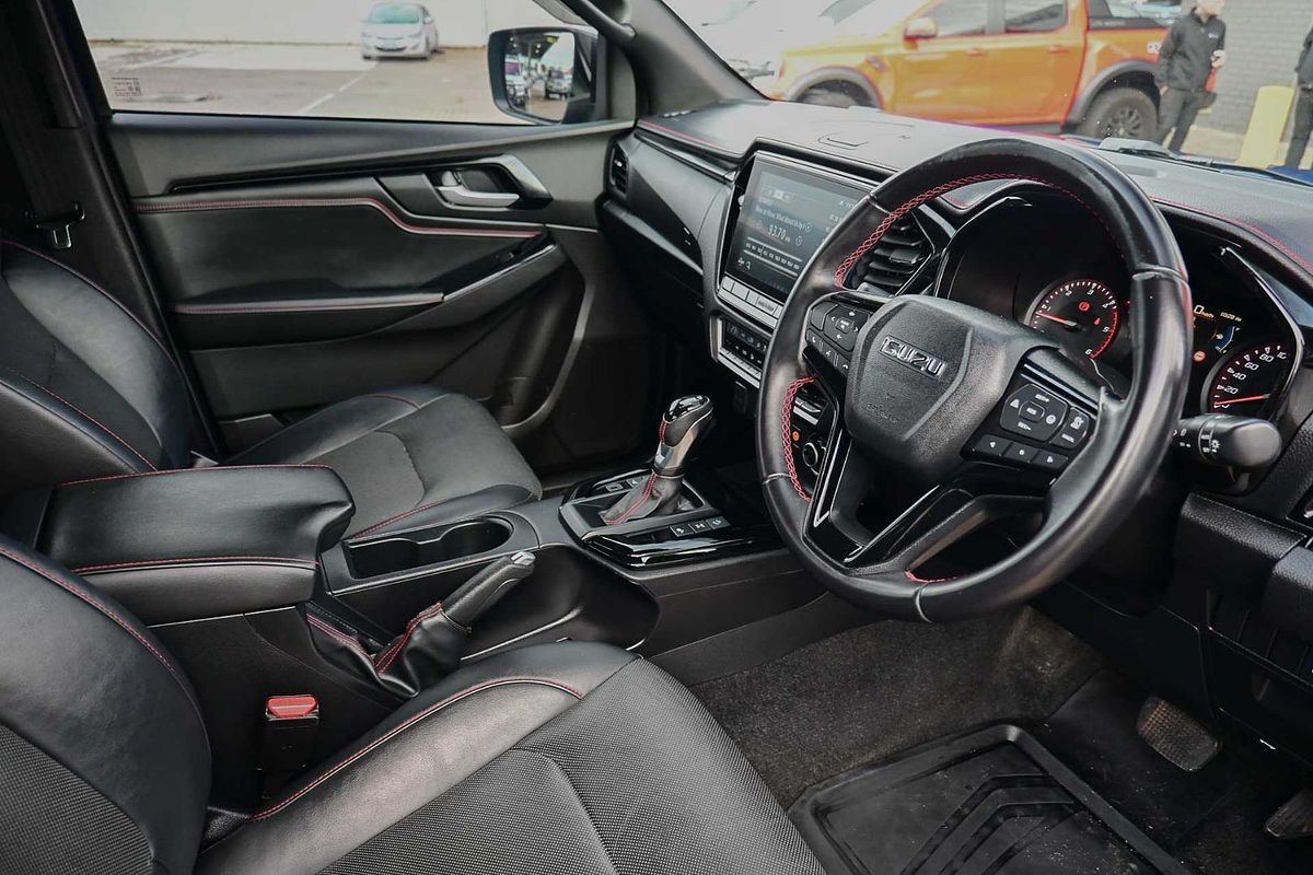 2022 Isuzu D-MAX X-TERRAIN 4X4
