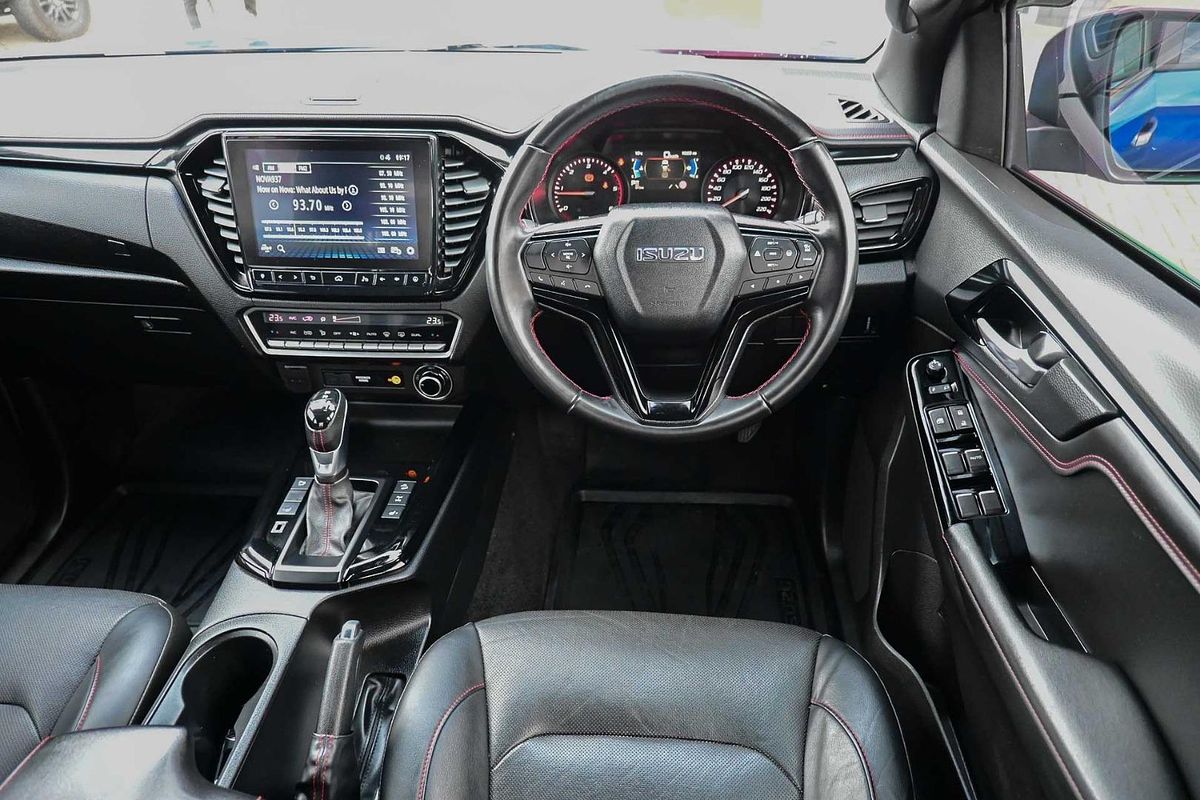 2022 Isuzu D-MAX X-TERRAIN 4X4