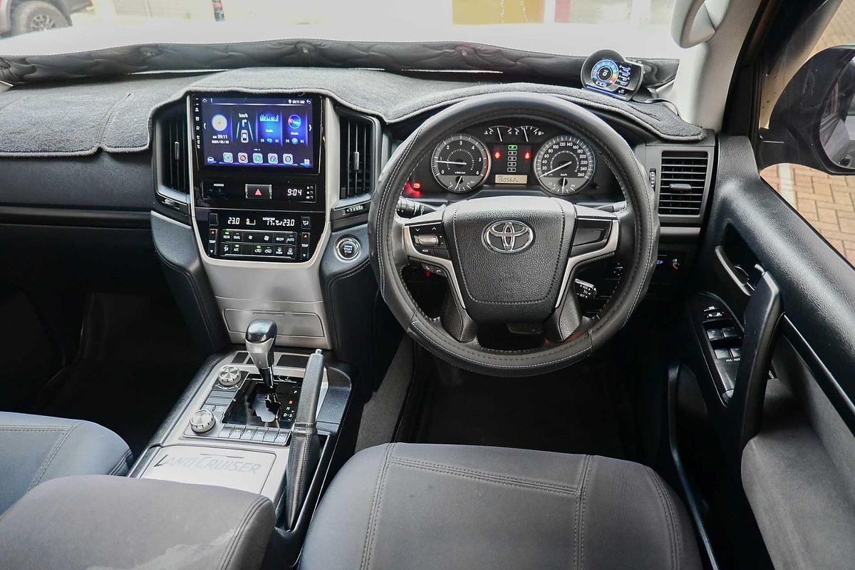2017 Toyota Landcruiser GXL VDJ200R