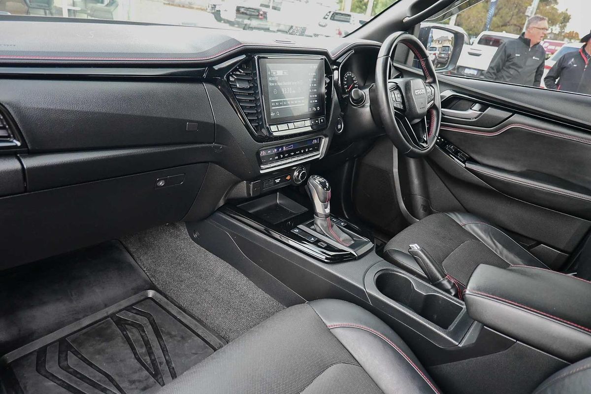 2022 Isuzu D-MAX X-TERRAIN 4X4