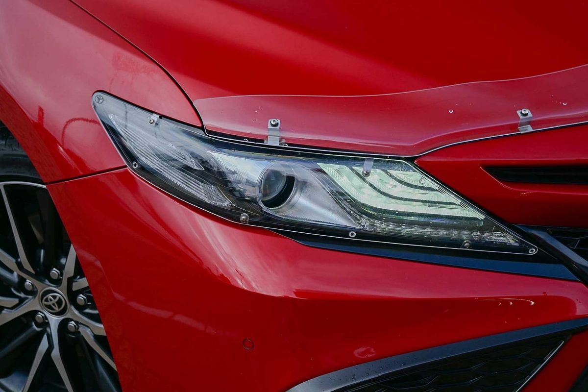 2022 Toyota Camry SL AXVH70R